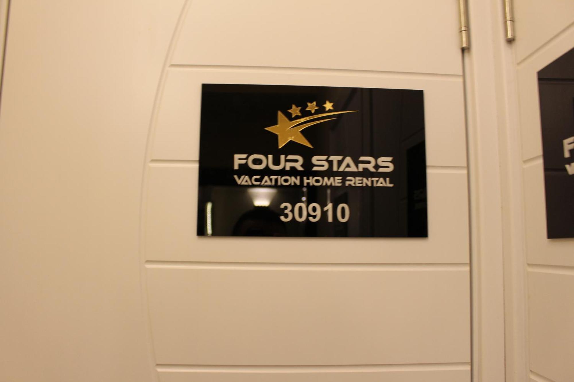 Four Stars Hostel Dubái Exterior foto
